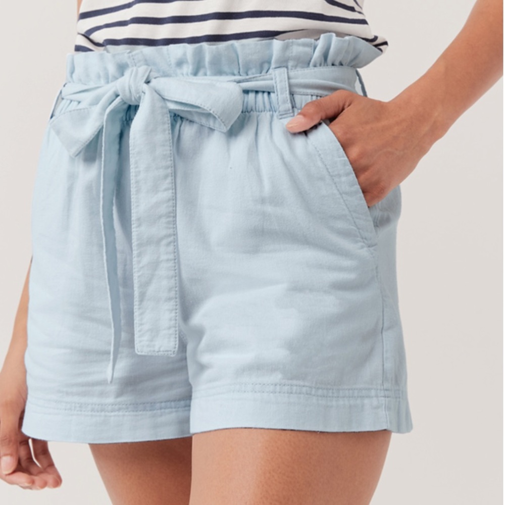 Pact Denim Chambray Light Blue Paper Bag Shorts Sz S